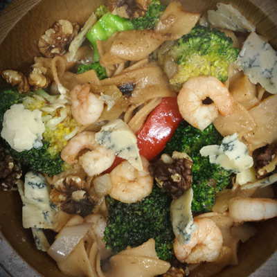 Walnut & Blue Cheese Prawn Pasta